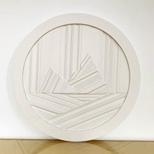 Load image into Gallery viewer, Iceberg Trimscape Circle *Best-Seller* - 36"