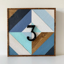 Load image into Gallery viewer, Wooden Quilt Number Signs