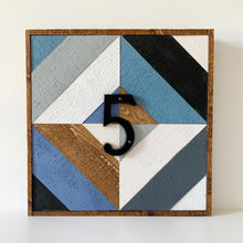 Load image into Gallery viewer, Wooden Quilt Number Signs