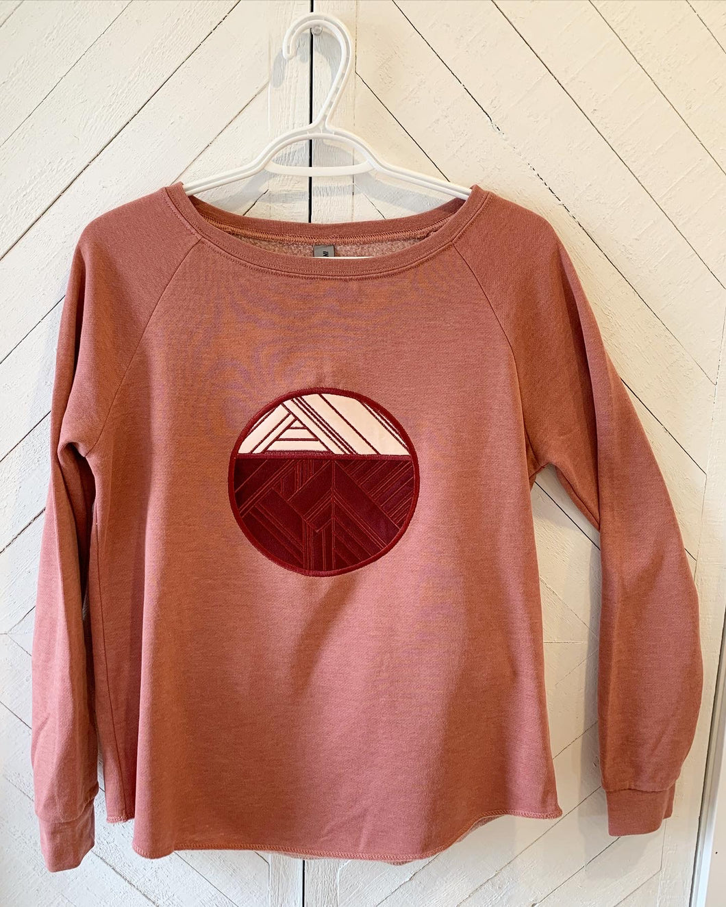 Spring sweater - Pink Trimscape Logo
